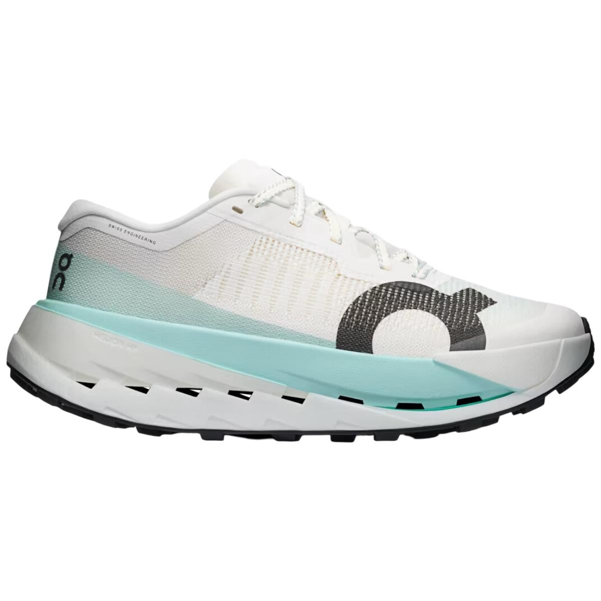 Pantofi alergare trail dama ON Cloudultra Pro FW 2026