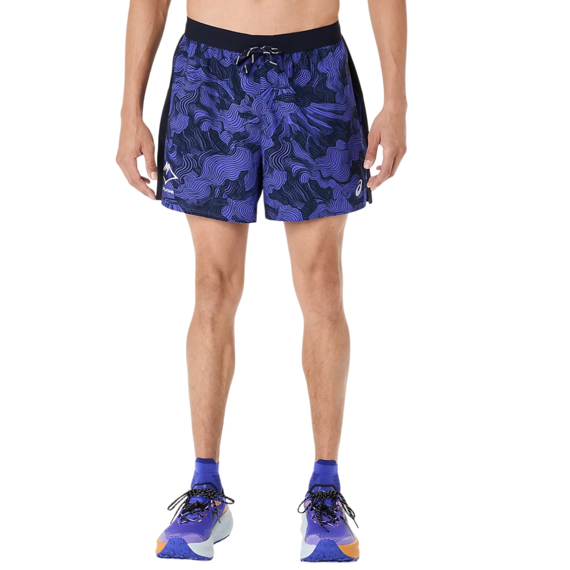 Sort alergare barbati Asics Fujitrail All Over Print 5IN SS 2026-Albastru/Bleumarin-S