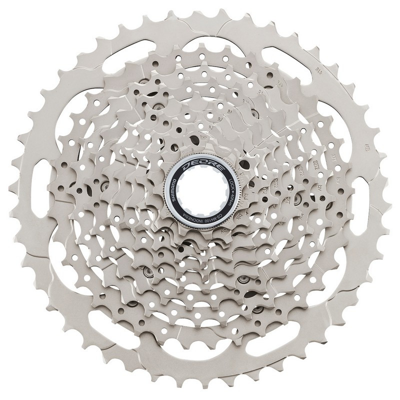Bloc de pinioane pe caseta Shimano Deore CS-M4100-10, 10 viteze