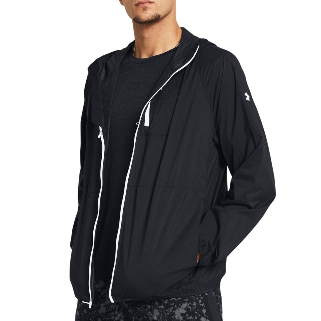 Jacheta alergare barbati Under Armour Launch Lightweight FW 2025
